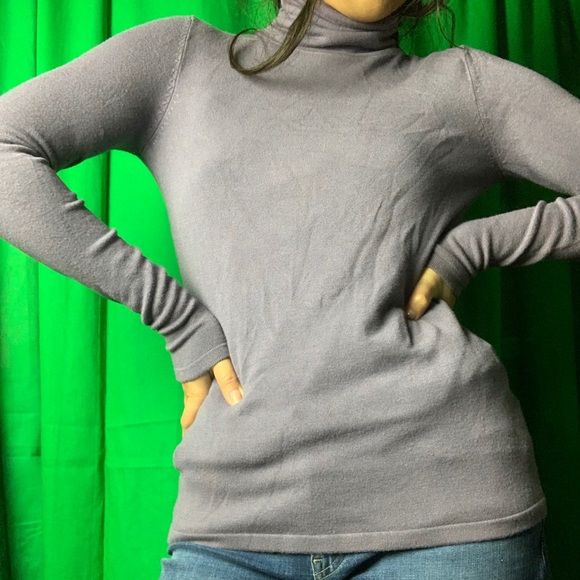 Lavender Turtleneck Joseph A Soft - Picture 5 of 6